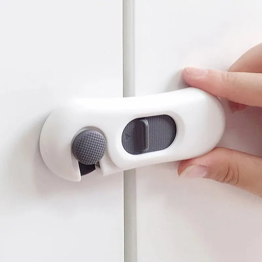 Refrigerator Safety Lock - House Flexa