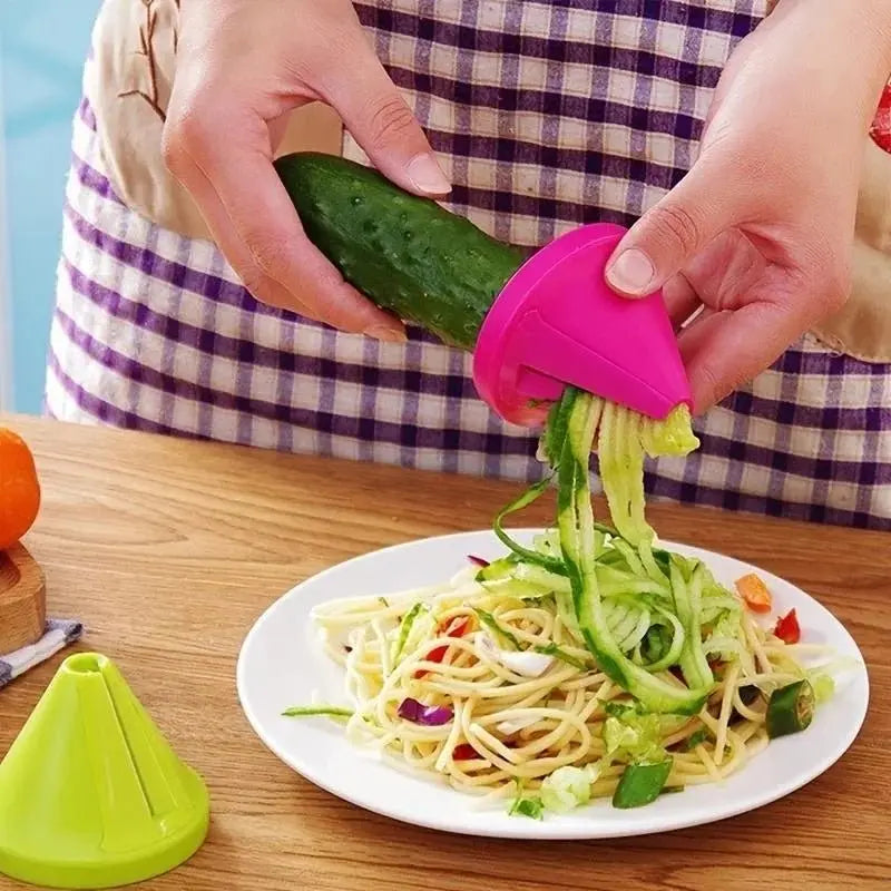 Manual Rotating Vegetable Shredder Spiral Peeler - House Flexa